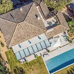 펜션 Cozy In With Private Swimming Pool, Be Inside Or Outside 포트 그리모