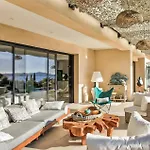 Cozy In With Private Swimming Pool, Be Inside Or Outside Port Grimaud