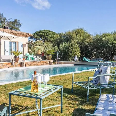 Feriehus Cozy In With Private Swimming Pool, Be Inside Or Outside *