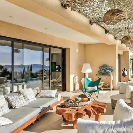 Cozy In With Private Swimming Pool, Be Inside Or Outside Port Grimaud