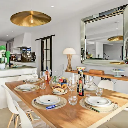 Cozy In With Private Swimming Pool, Be Inside Or Outside Feriehus