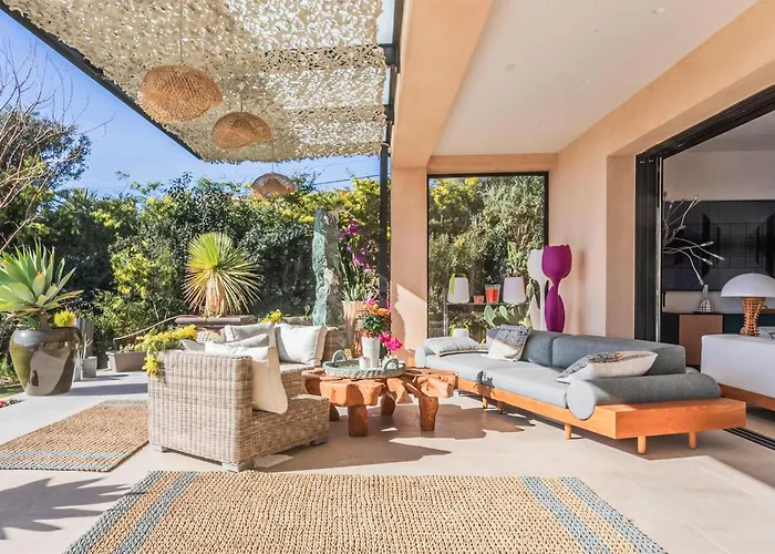 Cozy In With Private Swimming Pool, Be Inside Or Outside Port Grimaud